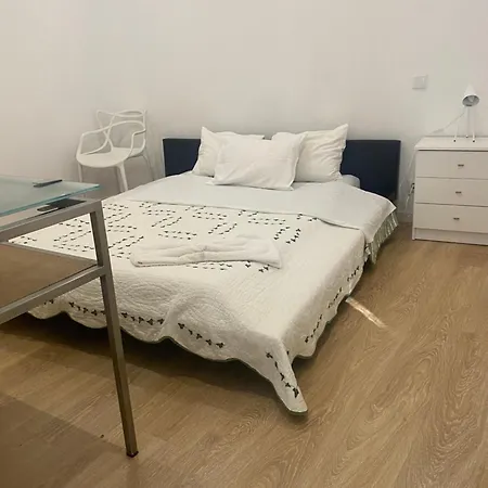 Rua Visconde De Luz 100