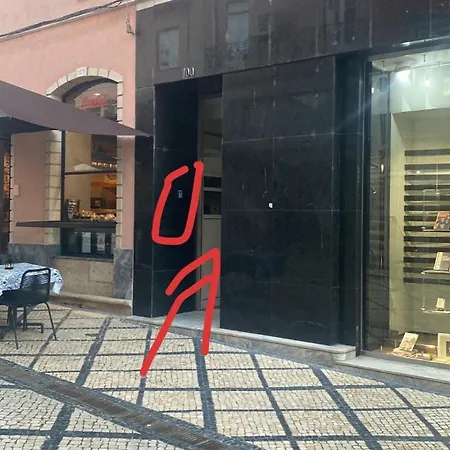 Rua Visconde De Luz 100